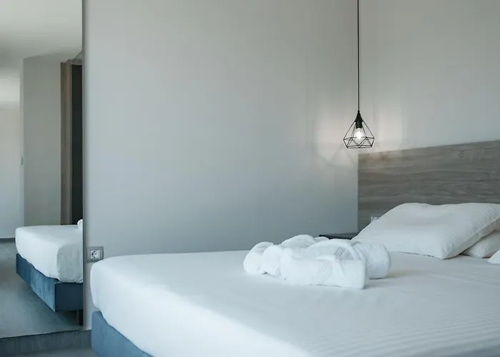 Sky-high Penthouse W. Stunning Views - 02 Apartament